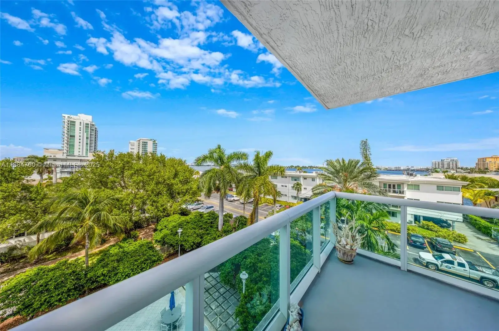 7910 Harbor Island Dr # 406, North Bay Village FL 33141