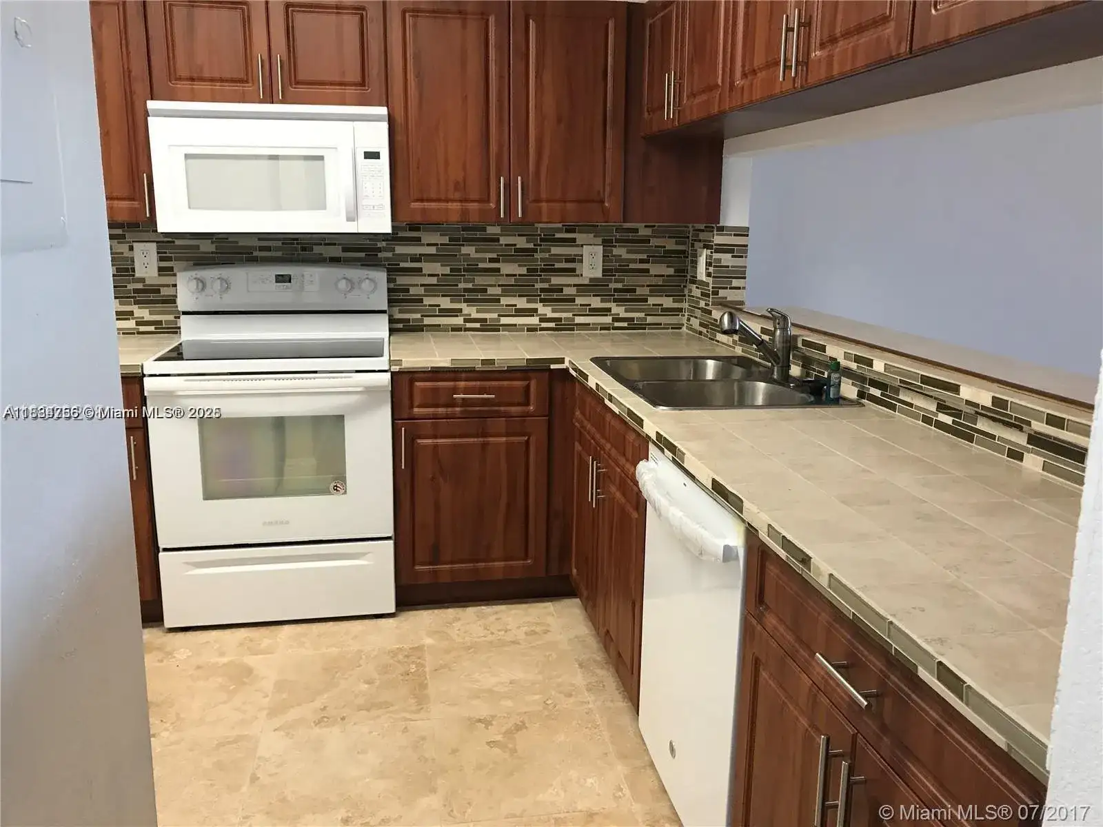 10288 NW 9th St Cir # 205, Miami FL 33172 photo 5