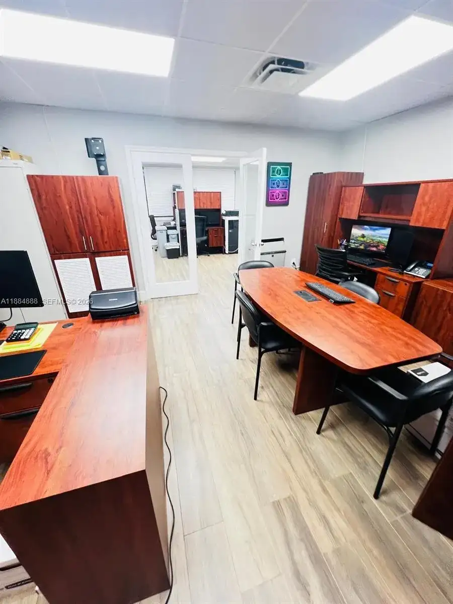 8390 W Flagler St # 106, Miami FL 33144 photo 3