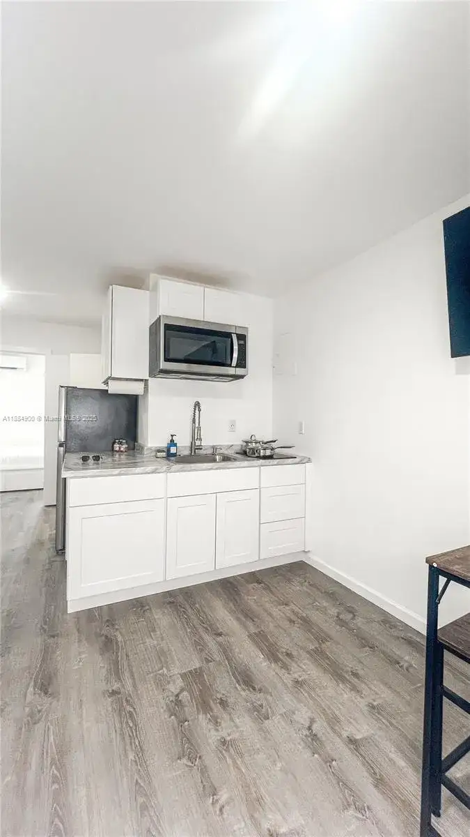 4139 NW 23rd Ave, Miami FL 33142 photo 4