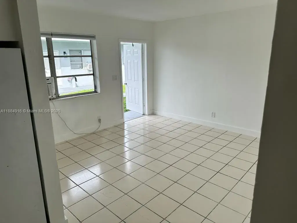 6025 Polk St # 2, Hollywood FL 33024