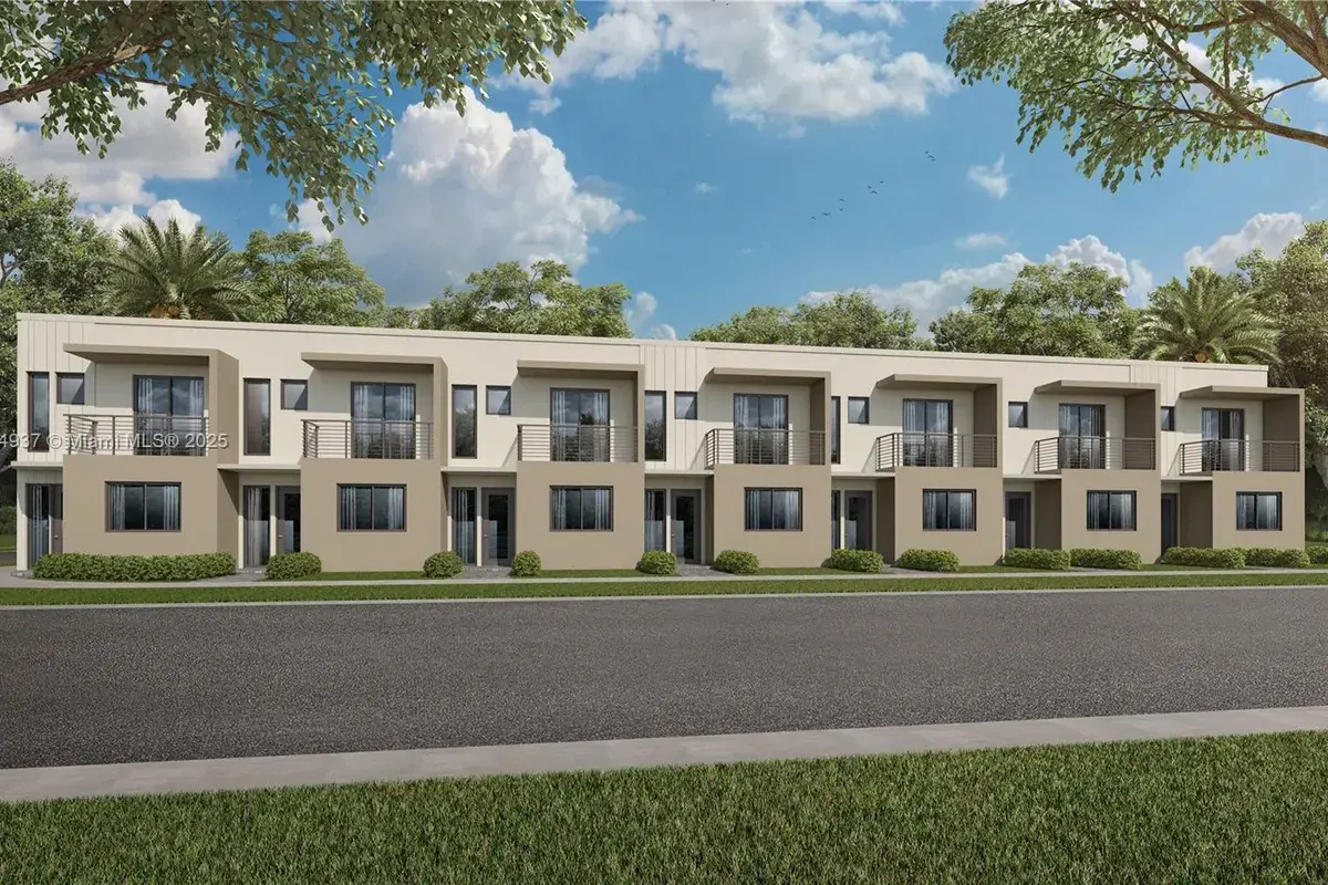 13835 SW 262 ST, Miami FL 33032