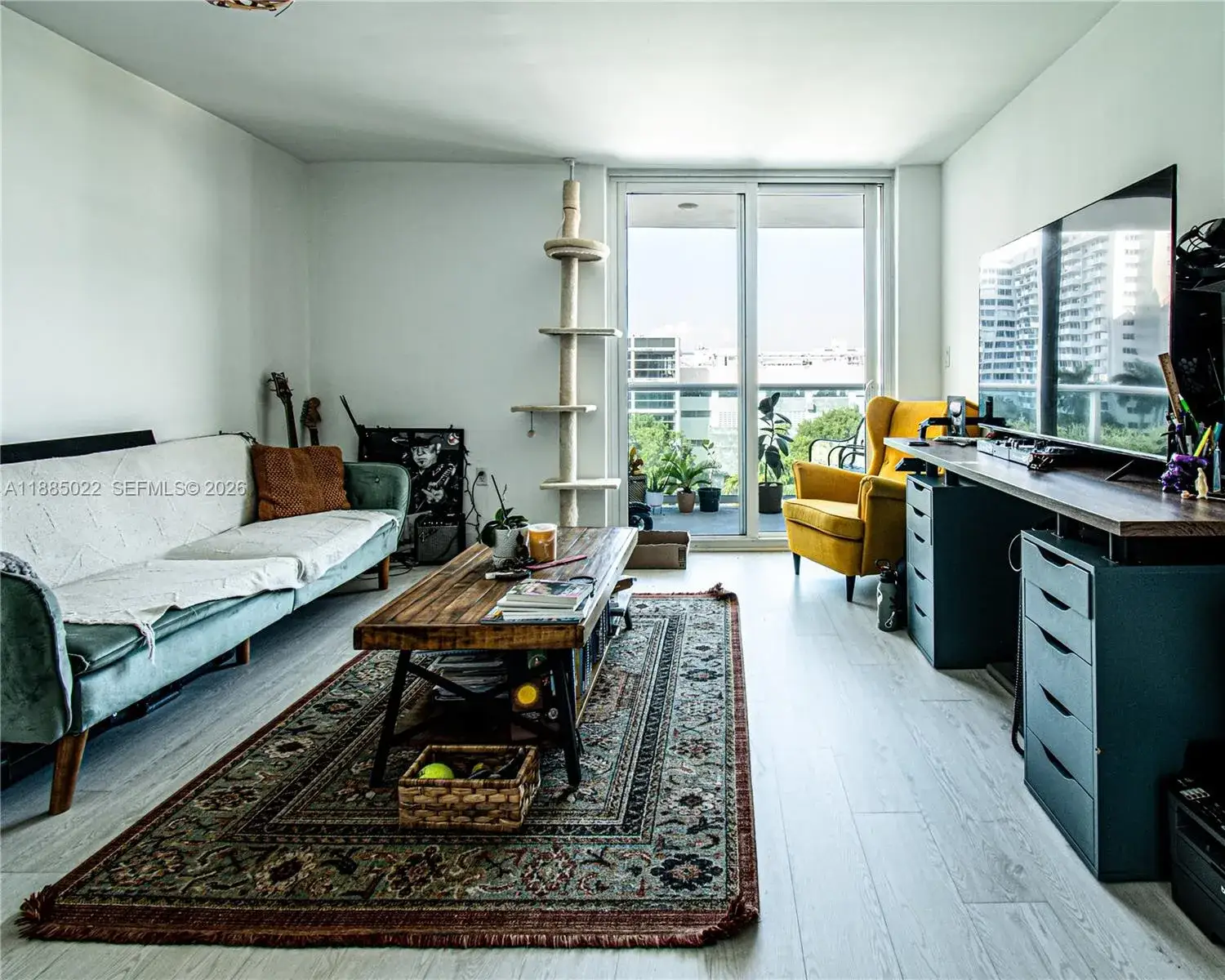 1 bedroom 1 bath Residential for sale at 1035 West Ave # 602, Miami Beach FL 33139