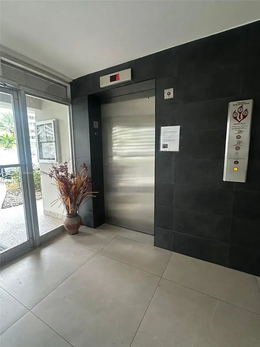 1780 NE 191st St # 2, Miami FL 33179 photo 2
