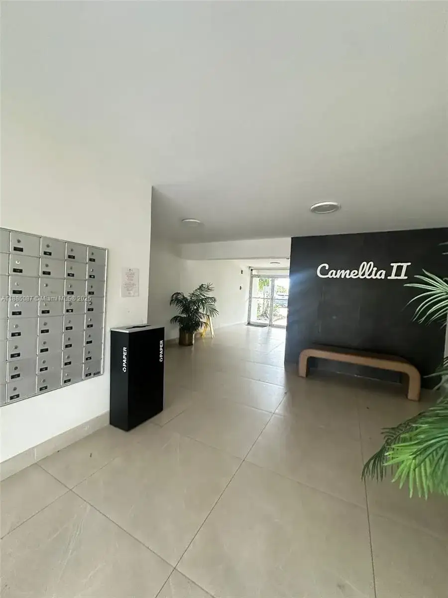 1780 NE 191st St # 2, Miami FL 33179 photo 3