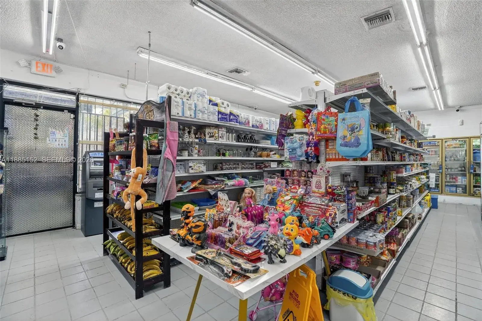 Convenience Store For Sale In Miami, Miami FL 33135