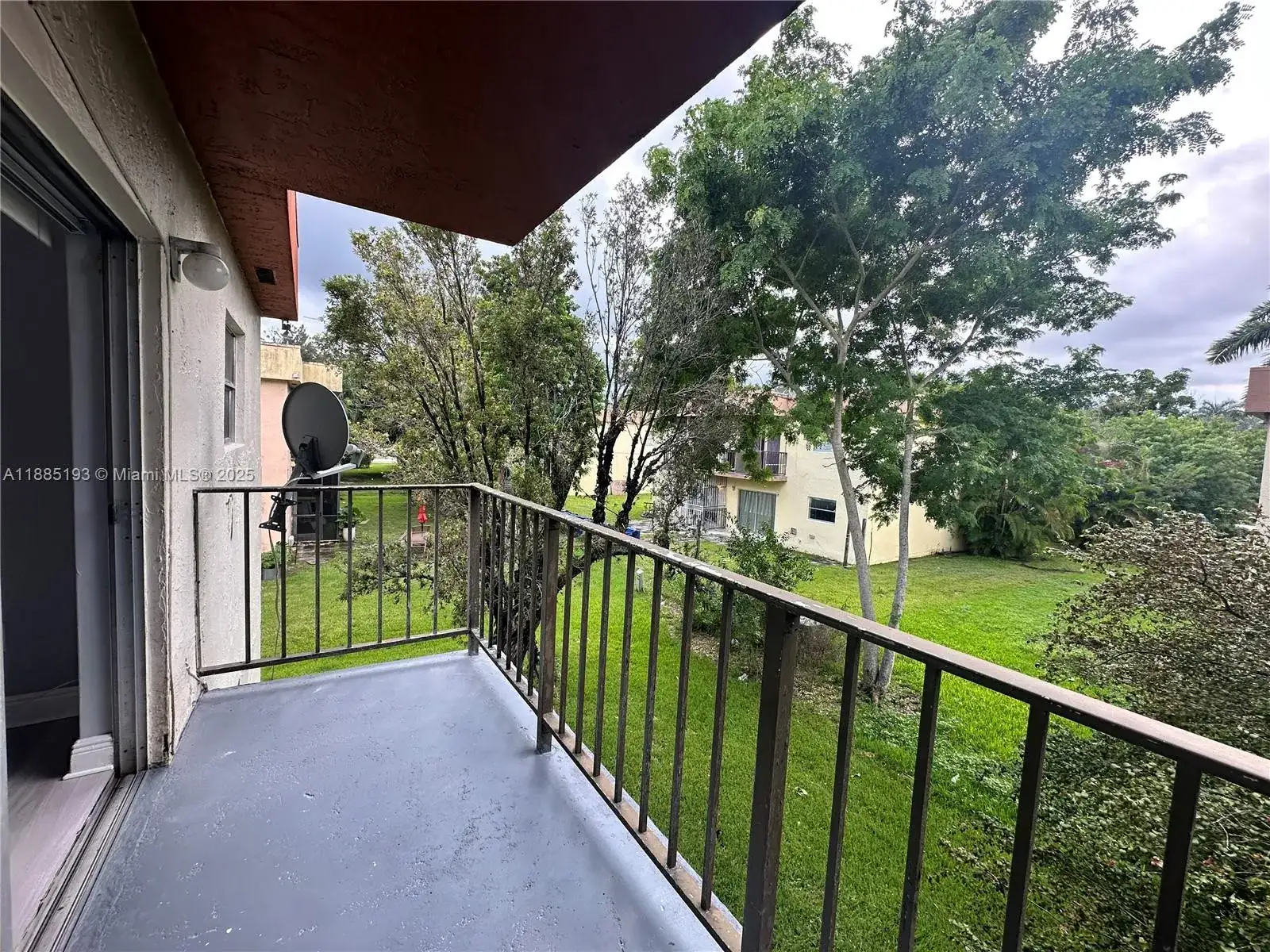 13984 NE 2nd Ct # 3, Miami FL 33161 photo 5