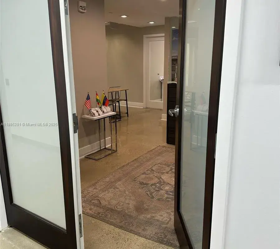 95 Merrick Way # 710, Coral Gables FL 33134