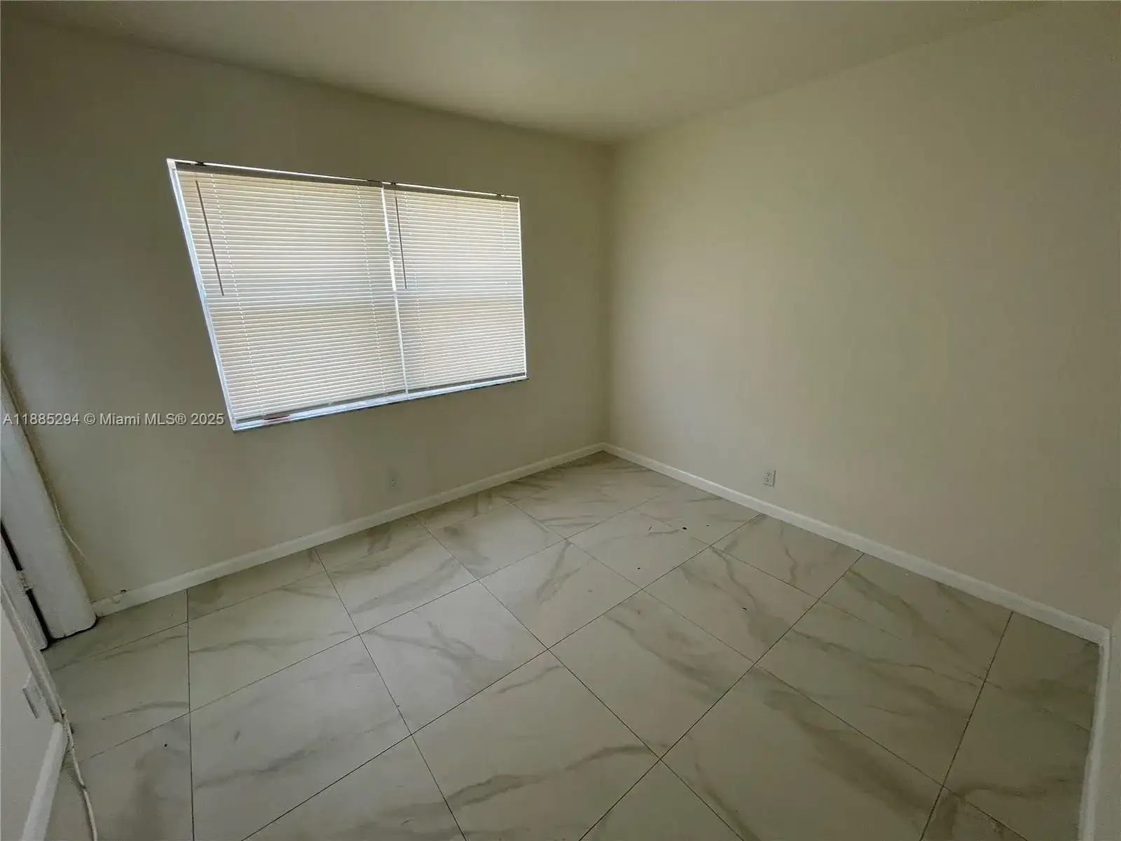 801 N H # 13, Lake Worth FL 33460 photo 5