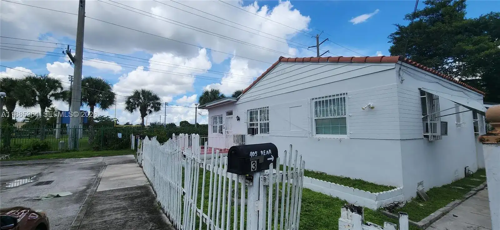 405 NW 64th St, Miami FL 33150 photo 3