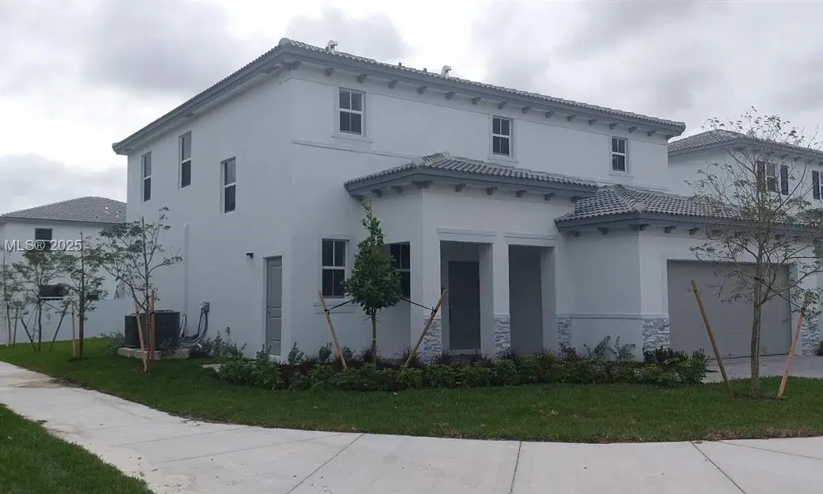 14806 SW 163rd St, Miami FL 33187