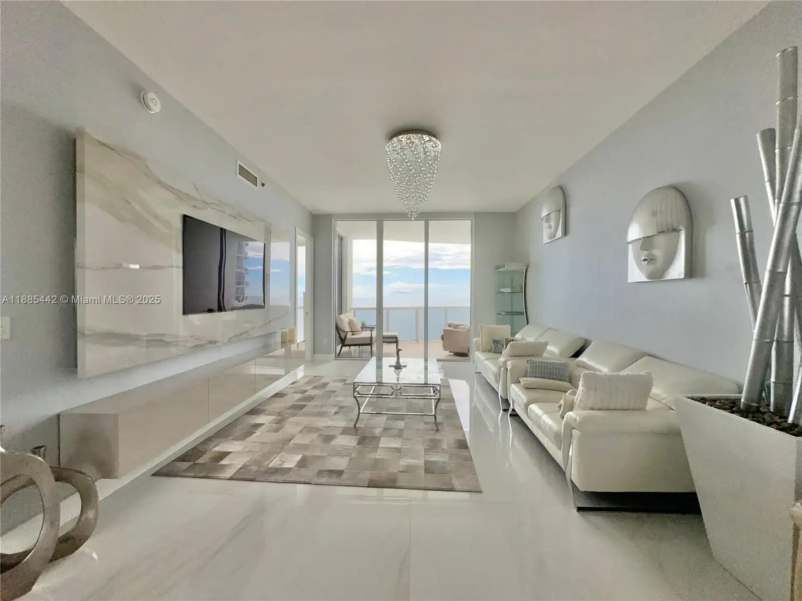 15901 Collins Ave # 2406, Sunny Isles Beach FL 33160 photo 2