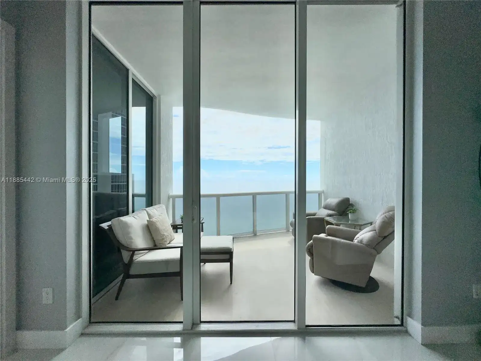 15901 Collins Ave # 2406, Sunny Isles Beach FL 33160 photo 4