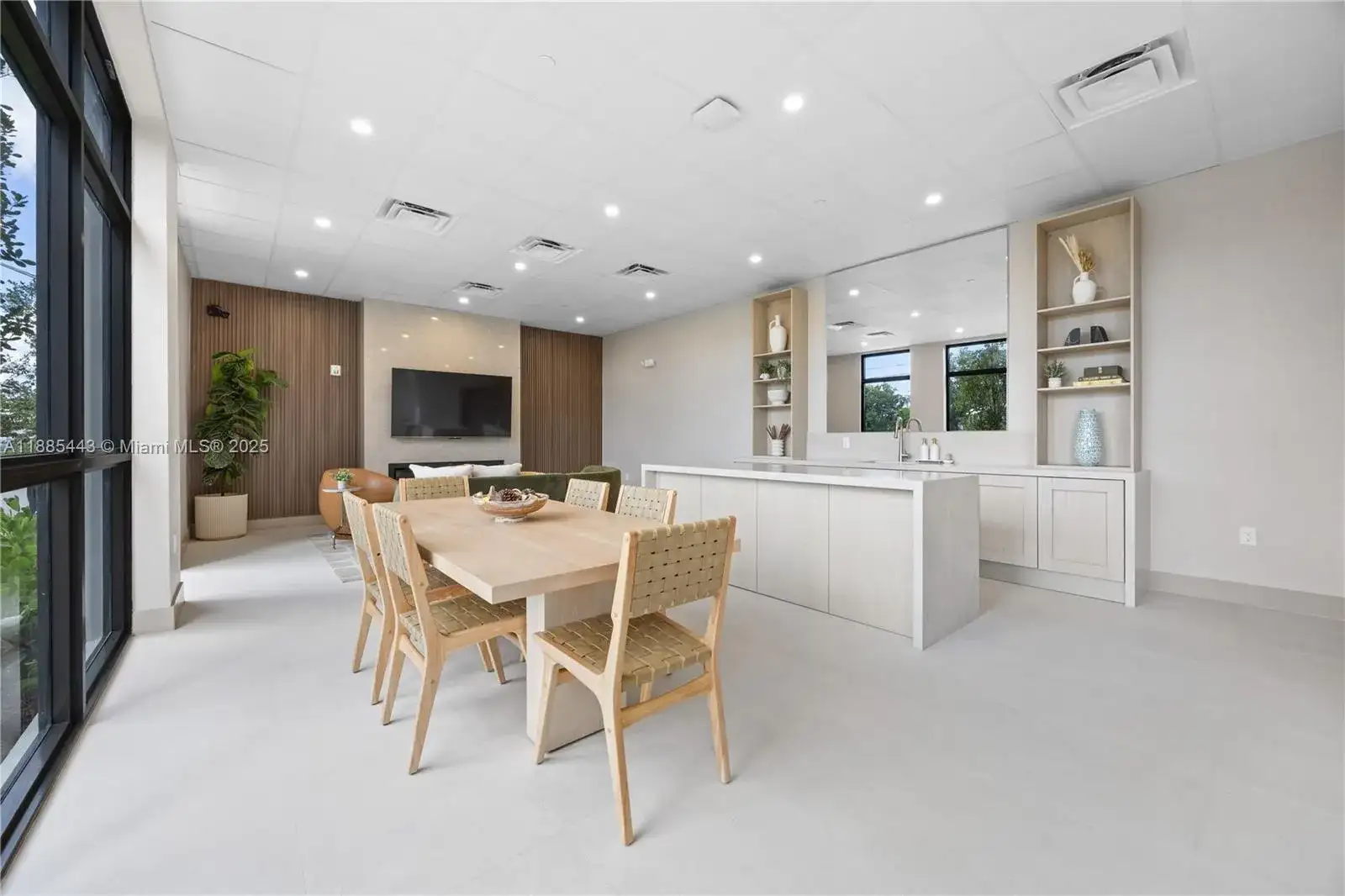 21850 Old Dixie highway # 001, Miami FL 33170 photo 3