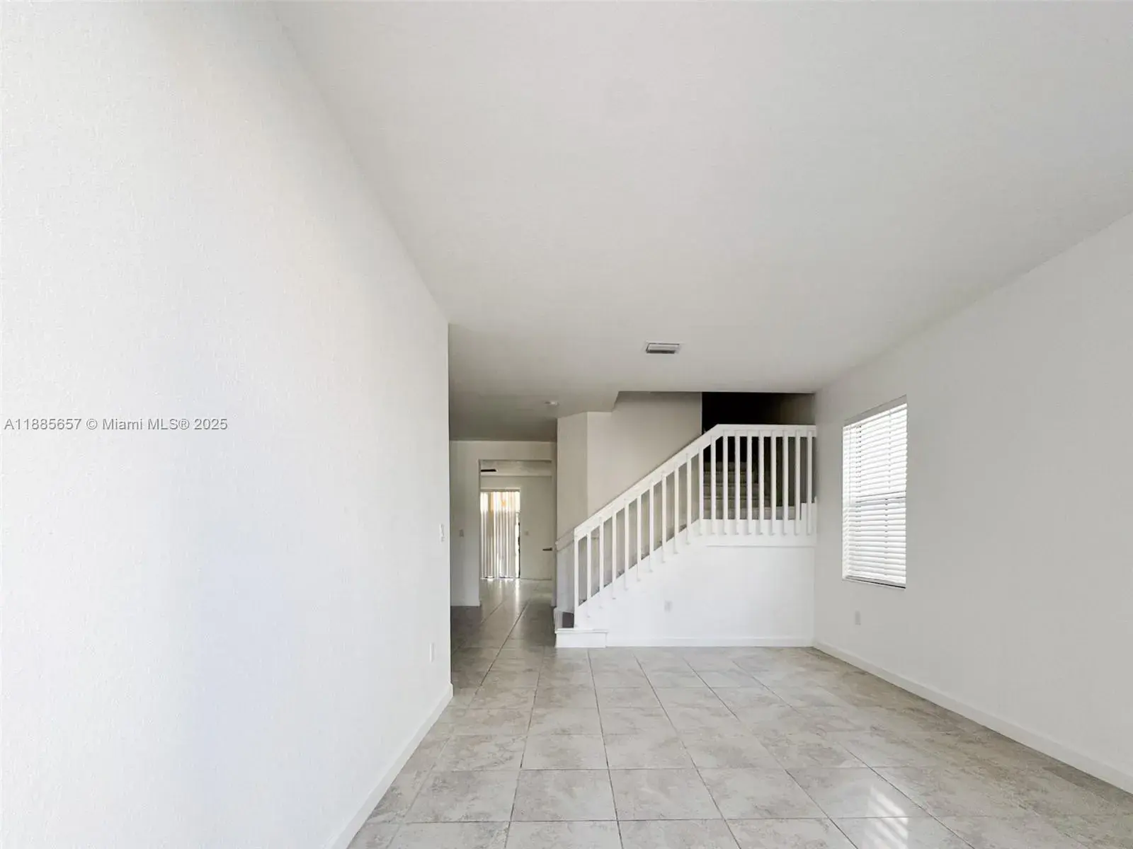 10436 W 34th Ct # 10436, Hialeah FL 33018