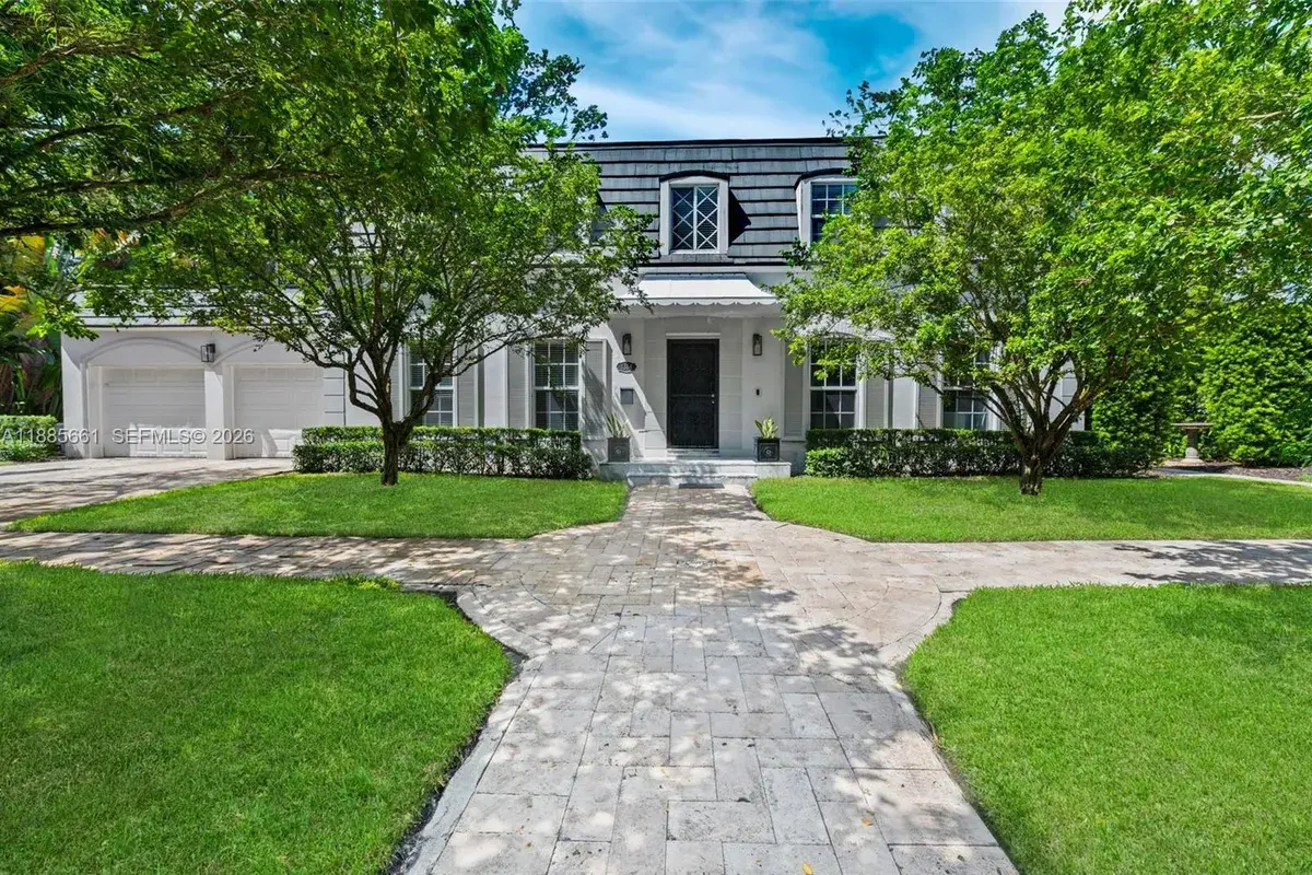 1314 Country Club Prado, Coral Gables FL 33134