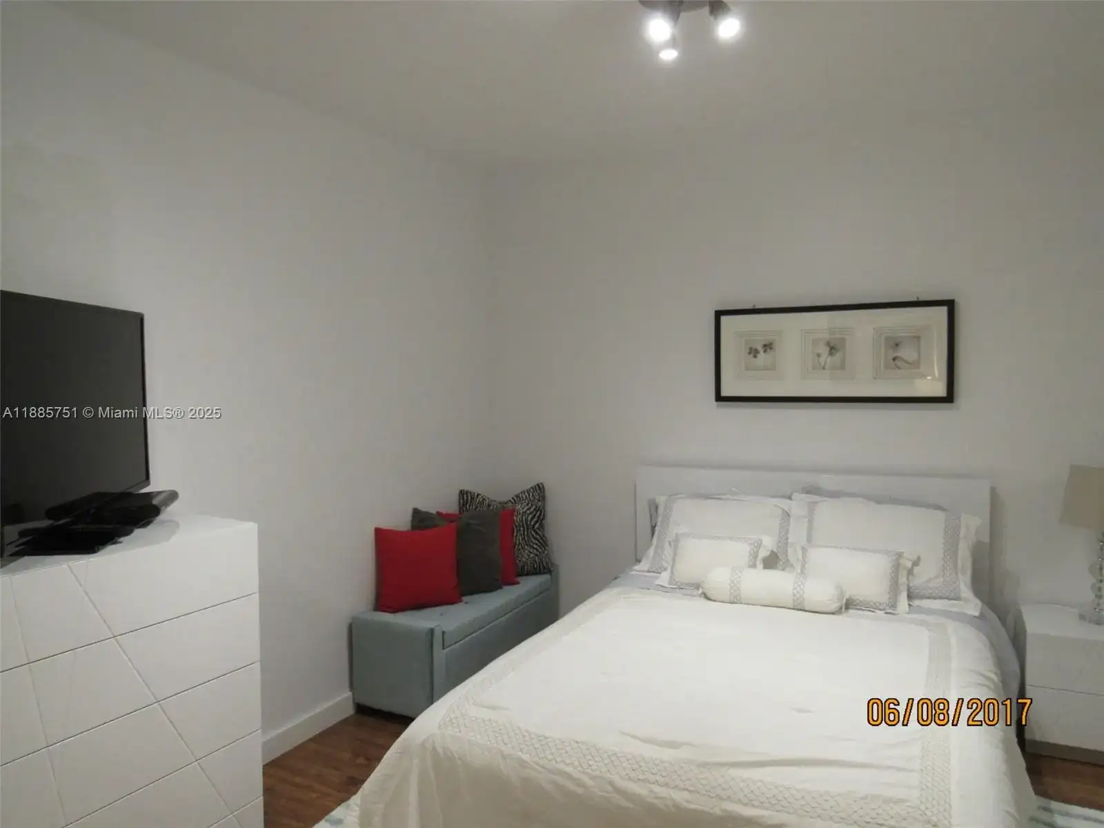 1830 S Ocean Dr # 1509, Hallandale Beach FL 33009 photo 3