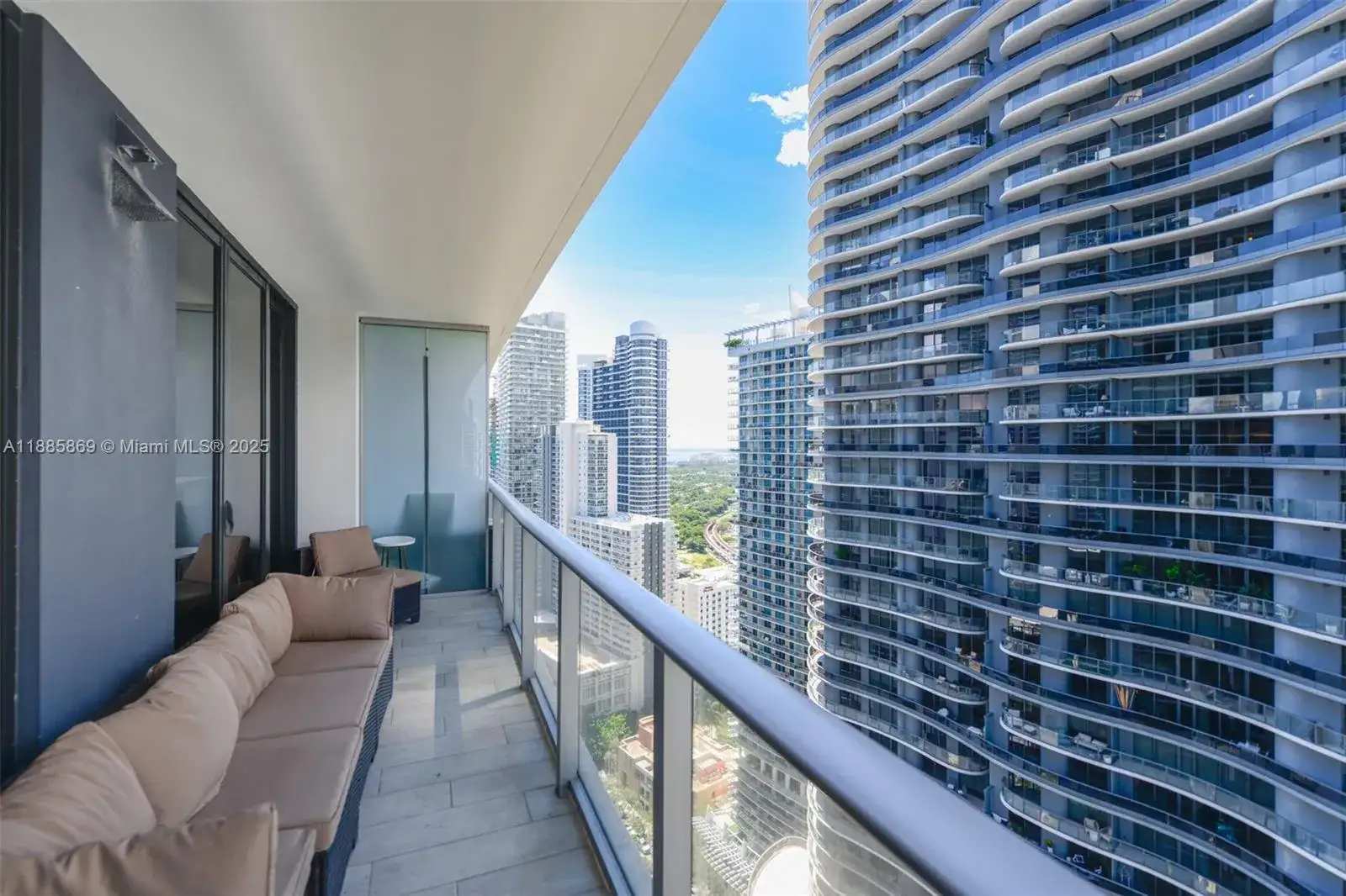 1010 Brickell Ave # 3608, Miami FL 33131 photo 3