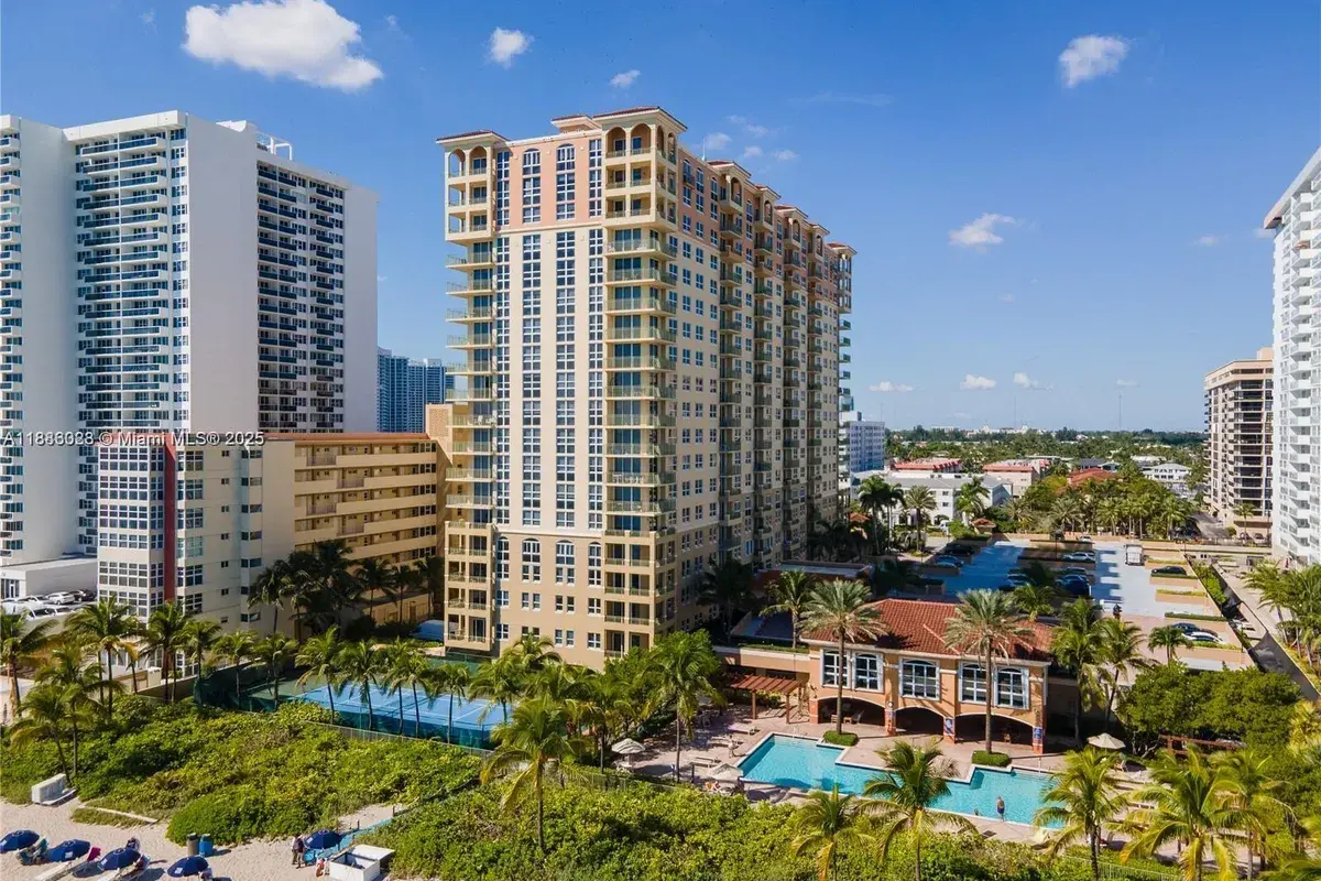 2080 S Ocean Dr, Hallandale Beach FL 33009
