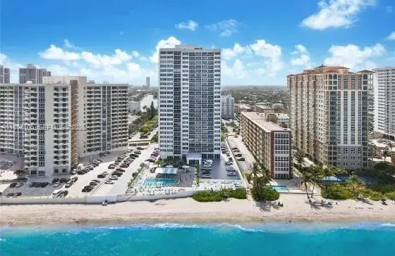 3140 S Ocean Dr # 2106, Hallandale Beach FL 33009