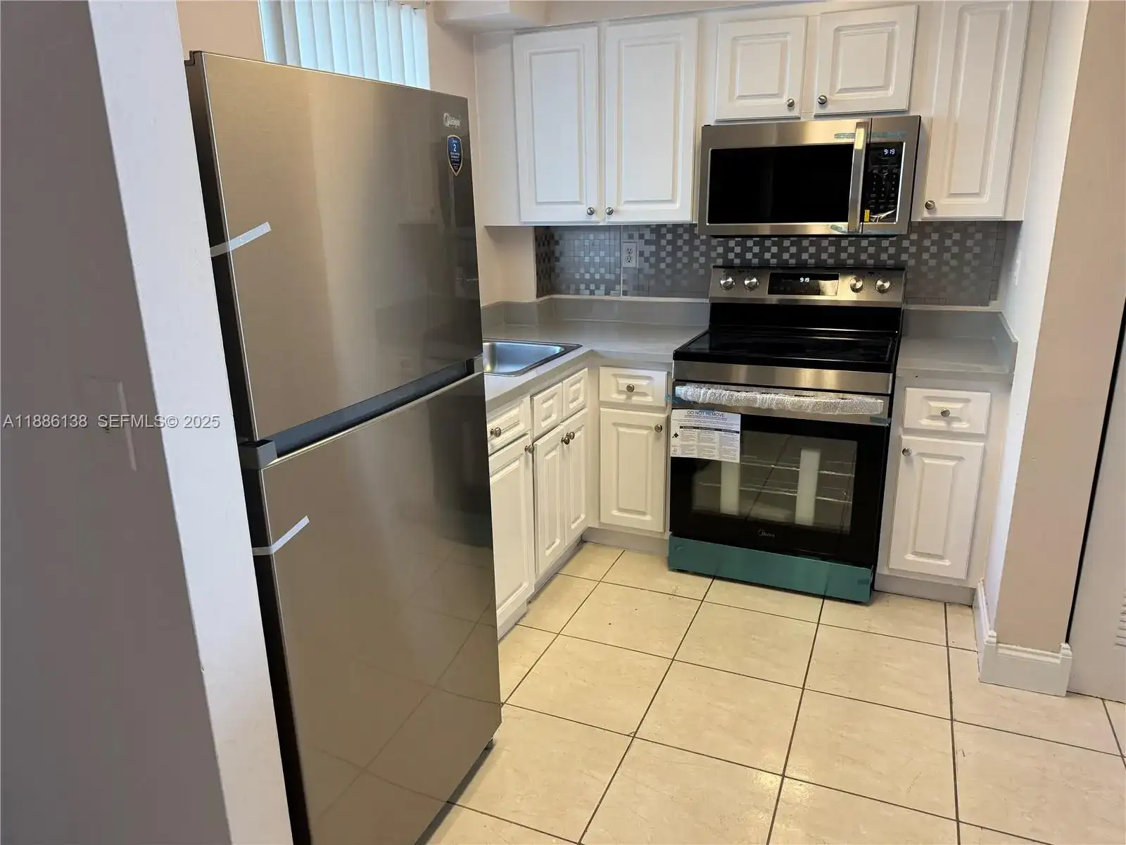 6045 NW 186th St # 323, Hialeah FL 33015 photo 4