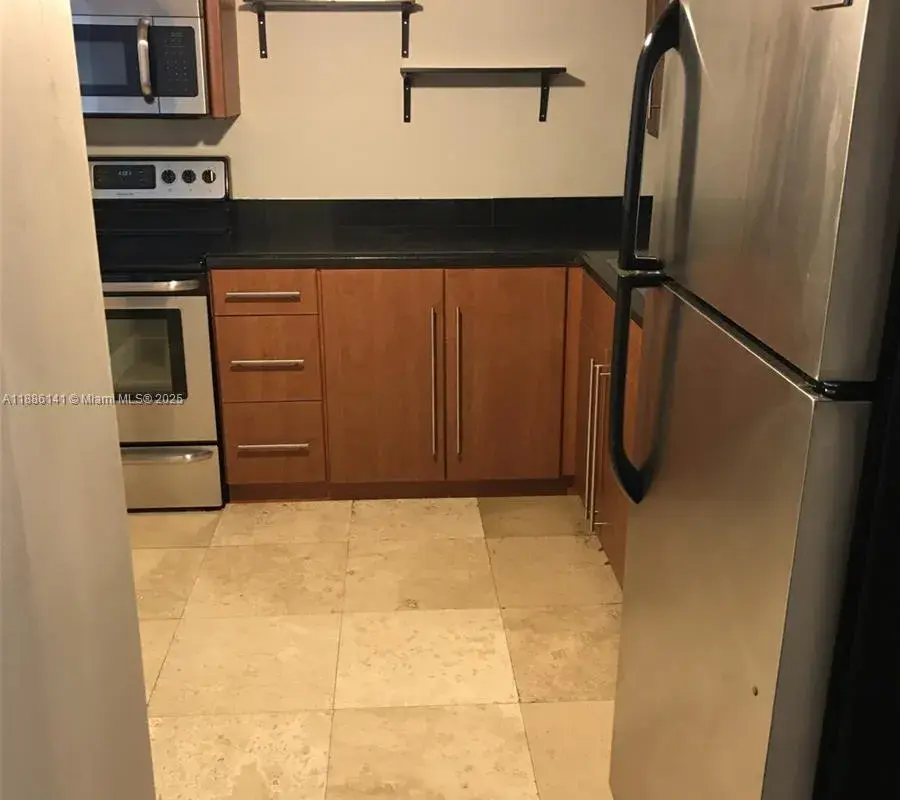 2101 Atlantic Shores Blvd # 504, Hallandale Beach FL 33009