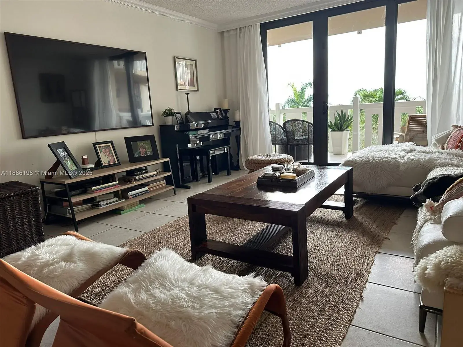 1121 Crandon Blvd # D404, Key Biscayne FL 33149