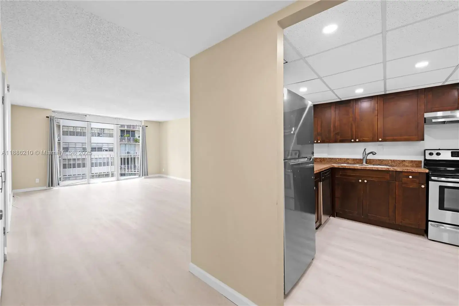 16740 NE 9th Ave # 508, North Miami Beach FL 33162
