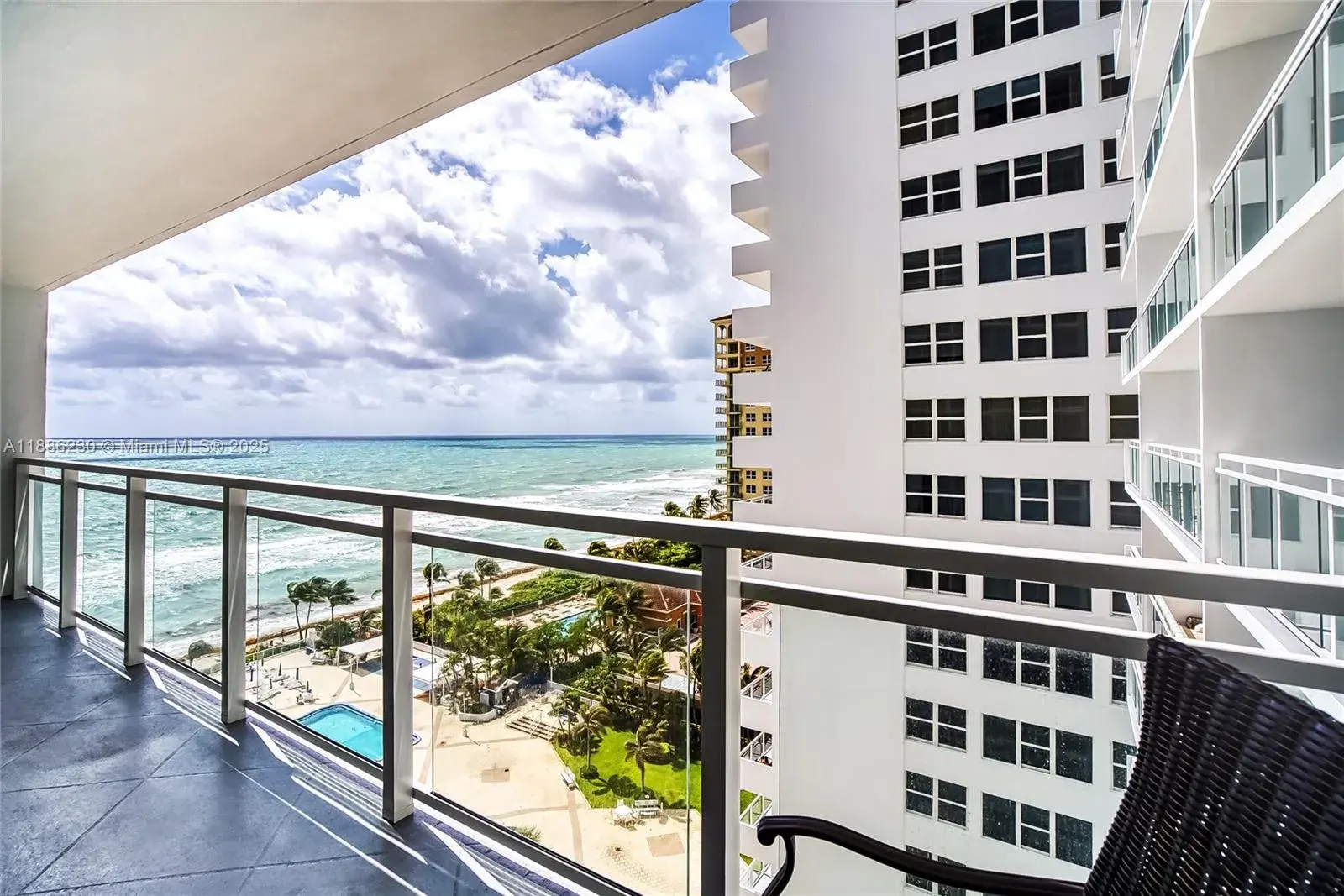 2030 S Ocean Dr # 1118, Hallandale Beach FL 33009