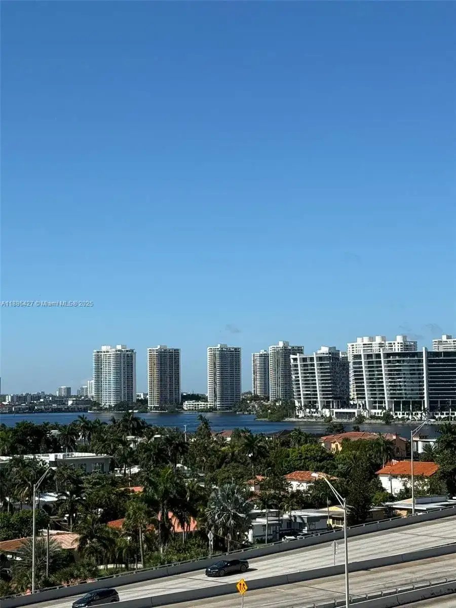 19370 Collins Ave # 904, Sunny Isles Beach FL 33160 photo 2