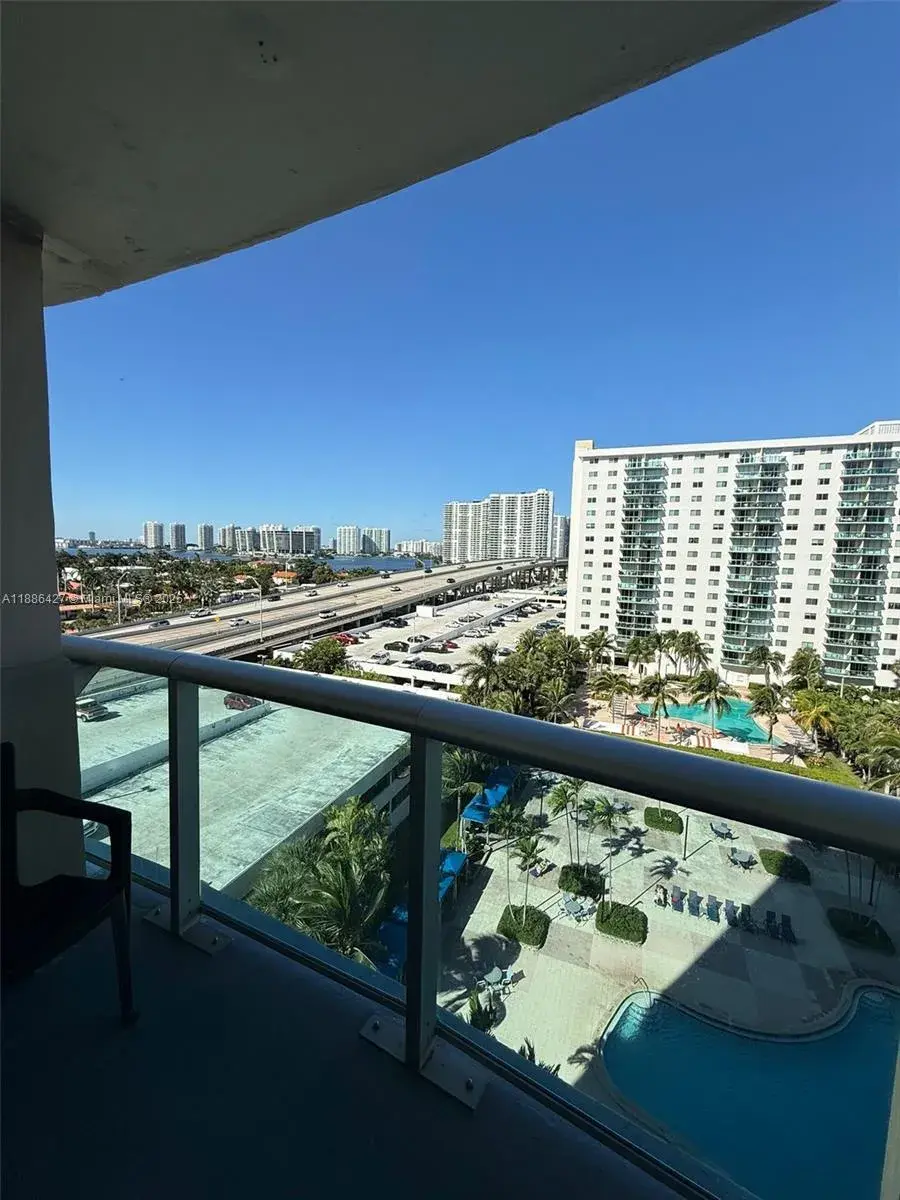 19370 Collins Ave # 904, Sunny Isles Beach FL 33160
