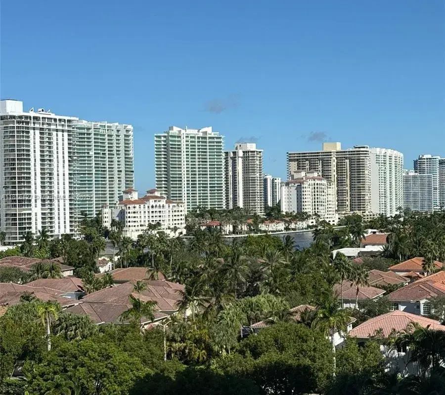 19370 Collins Ave # 904, Sunny Isles Beach FL 33160