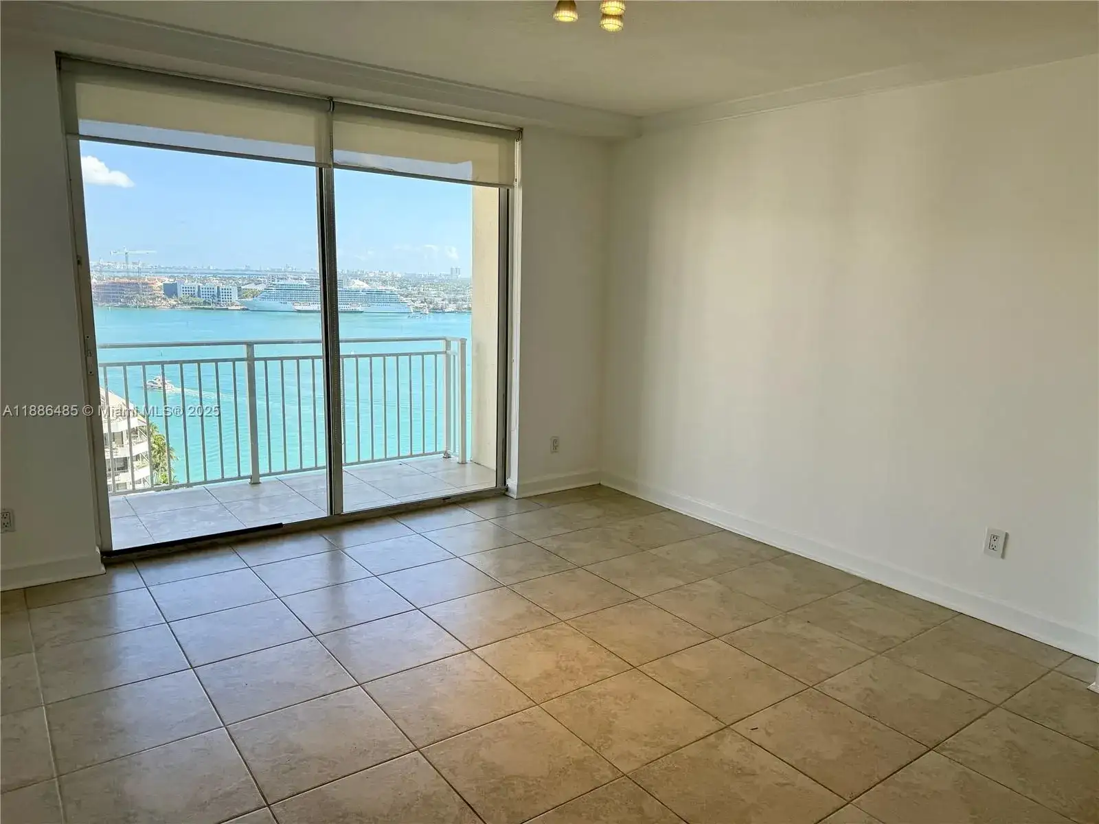 770 Claughton Island Dr # 2113, Miami FL 33131 photo 3