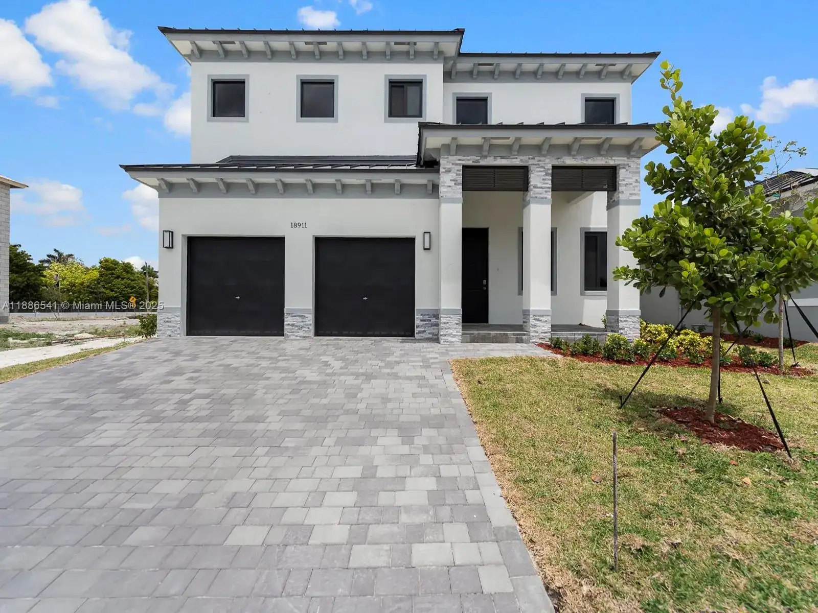 18911 SW 317th Ter, Homestead FL 33030 photo 3