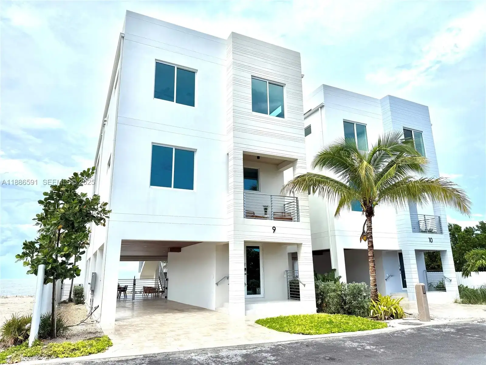 990 41st Gulf Street 9, Other City - In The State Of Florida FL 33050 photo 2