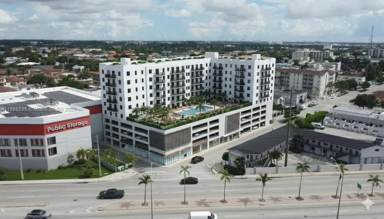 157 W 5th St, Hialeah FL 33010