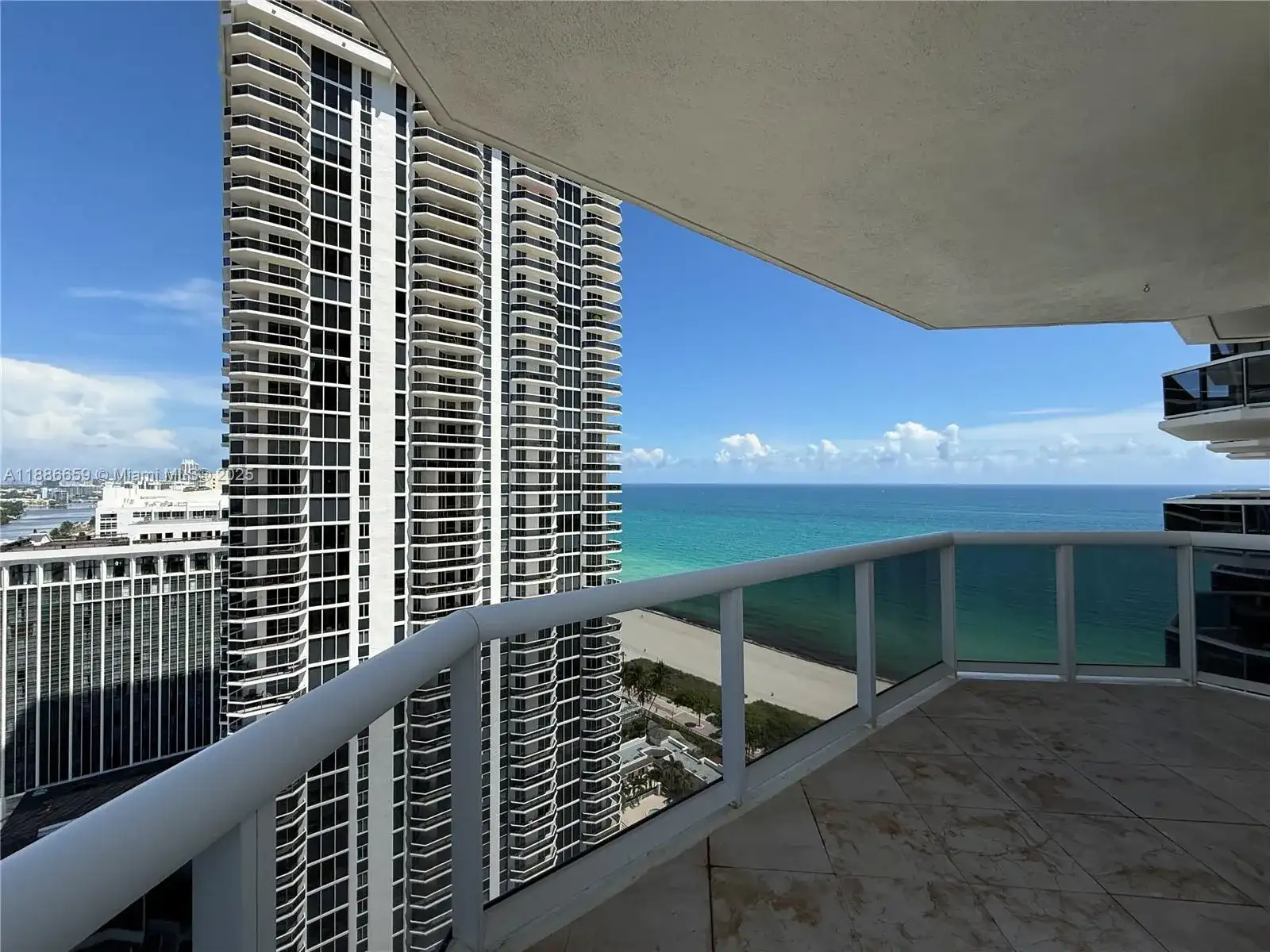 4775 Collins Ave # 2507, Miami Beach FL 33140 photo 2