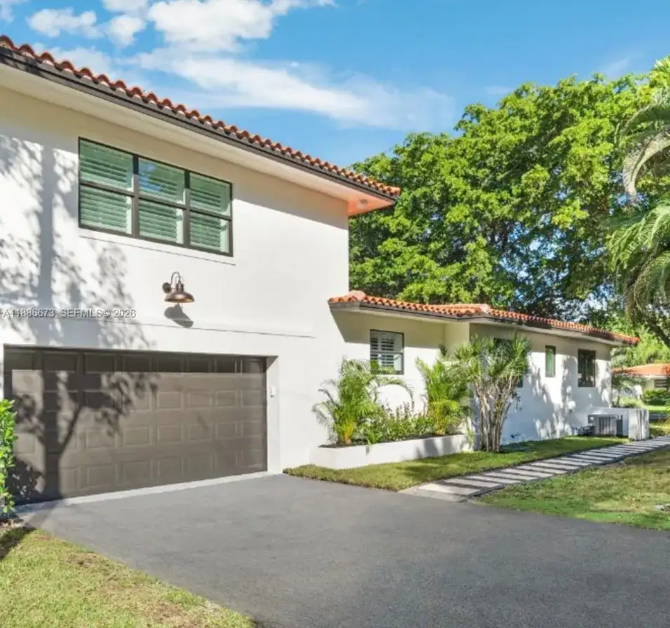 600 San Antonio Ave, Coral Gables FL 33146 photo 3