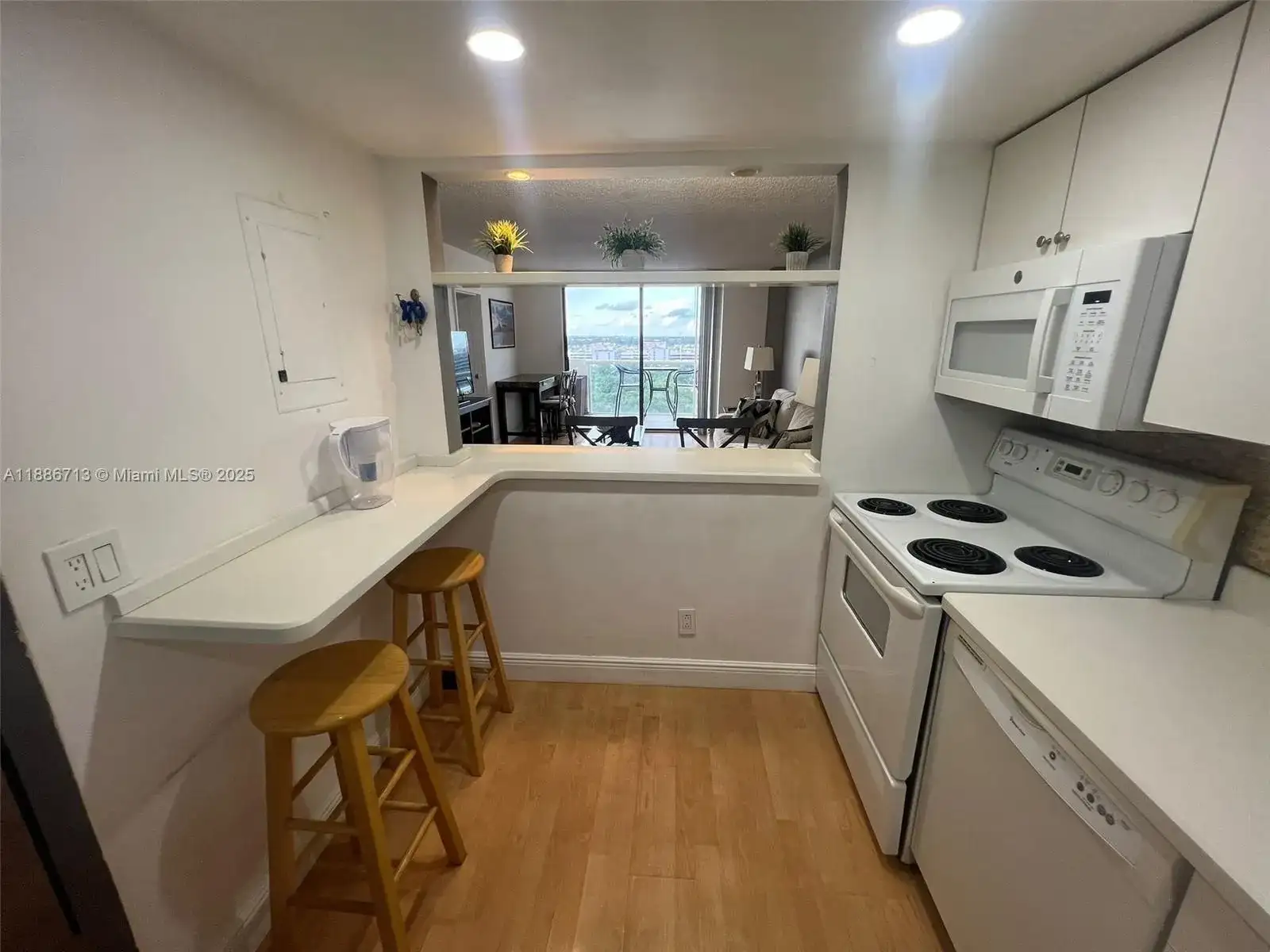 13499 Biscayne Blvd # 1601, North Miami FL 33181 photo 5