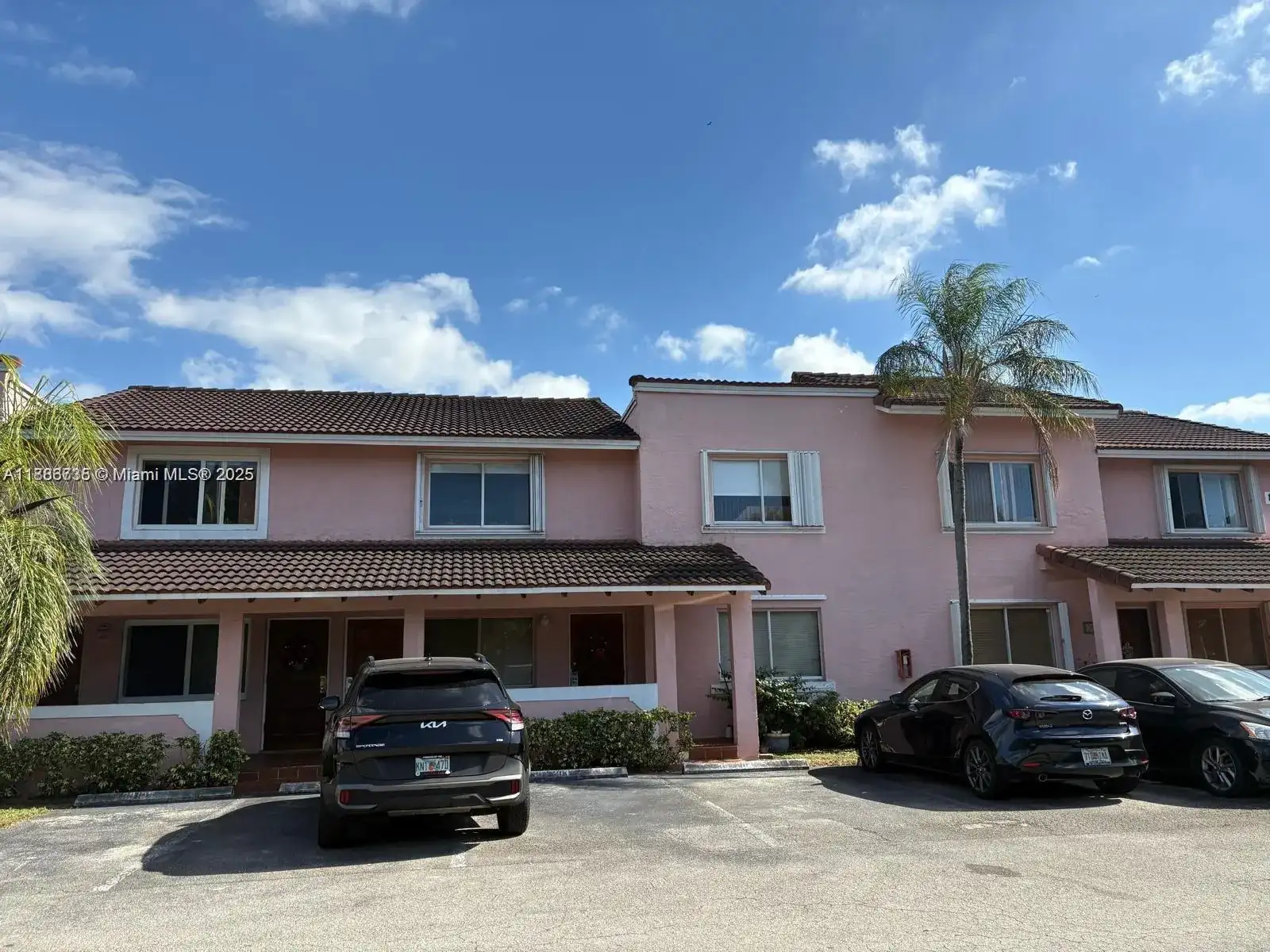 8039 Lake Dr # 102, Doral FL 33166 photo 2