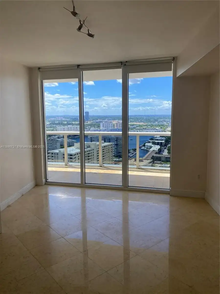 1800 S Ocean Dr # 2909, Hallandale Beach FL 33009 photo 5