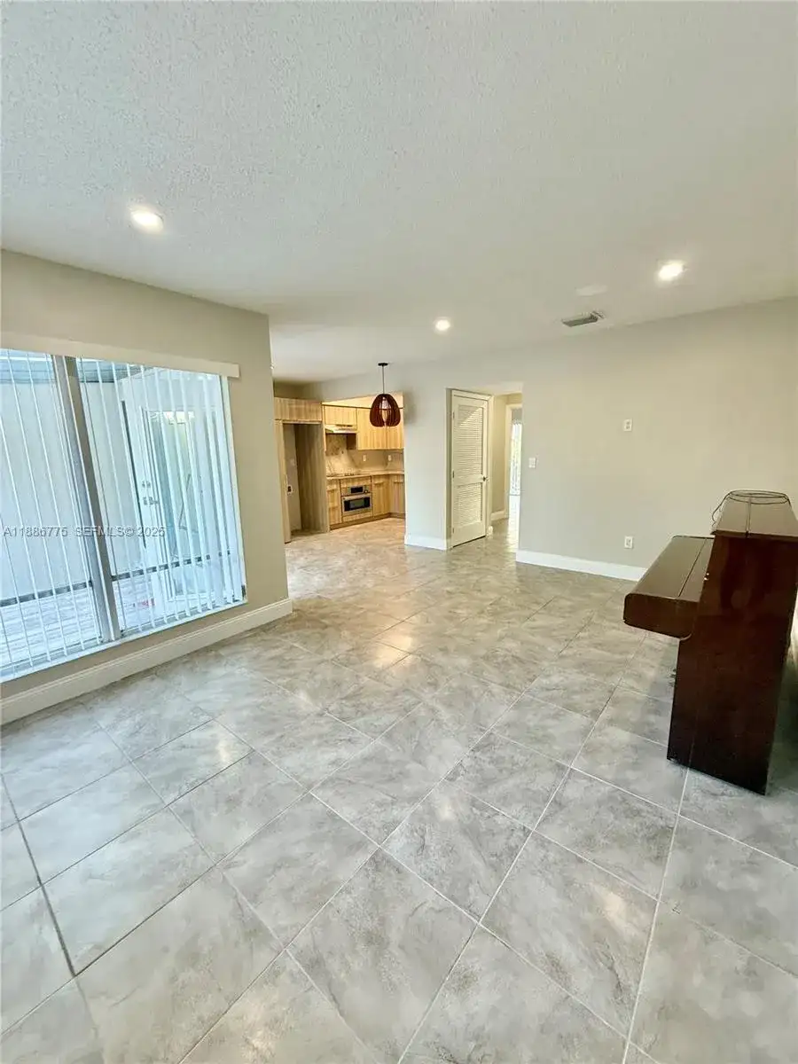 341 S 23rd Way S # 341, West Palm Beach FL 33406 photo 4