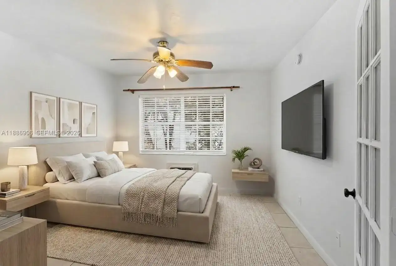 318 MAJORCA AVE # 203, Coral Gables FL 33134 photo 4
