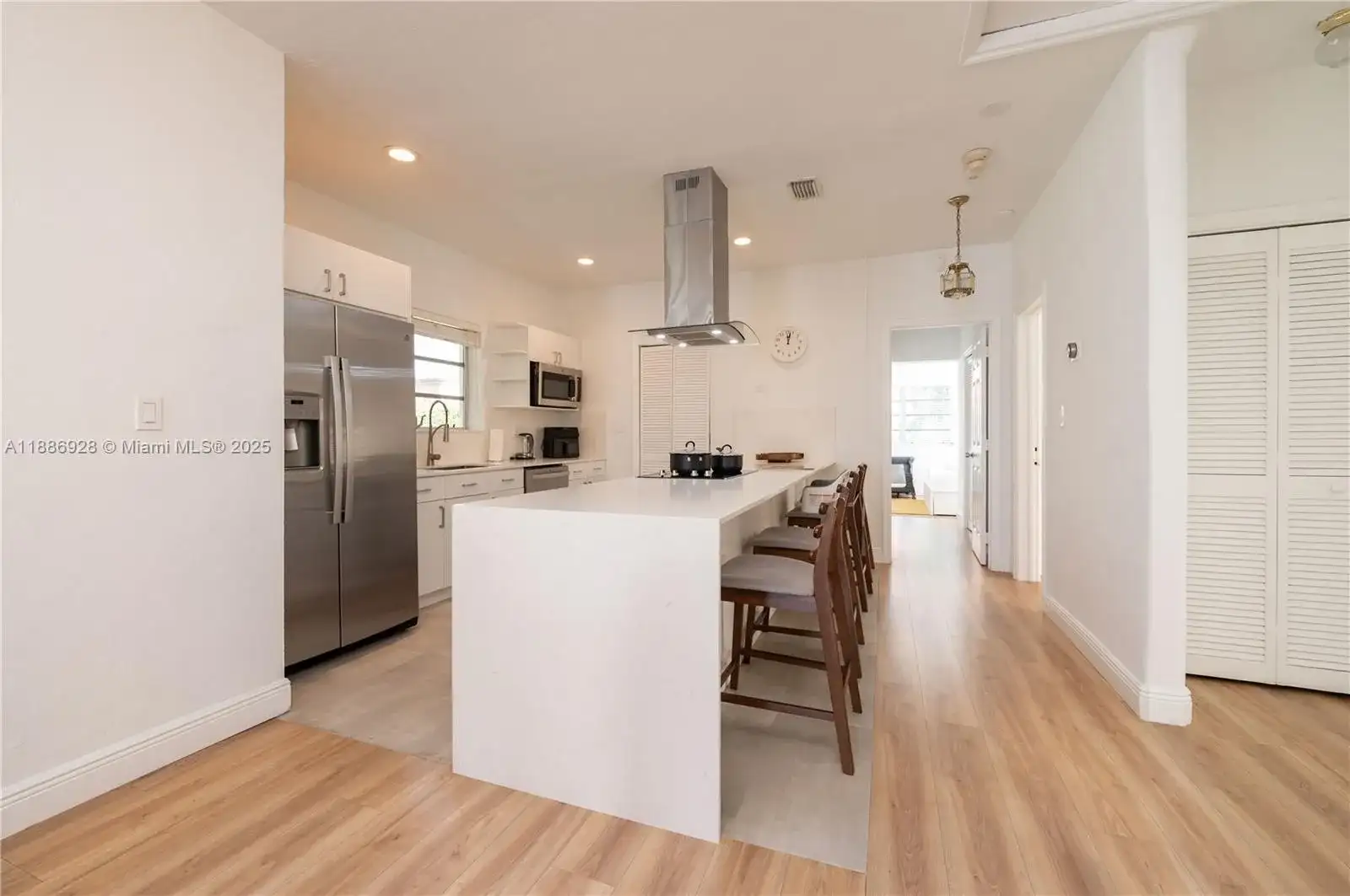 501 SW 24th Rd # 501, Miami FL 33129 photo 3