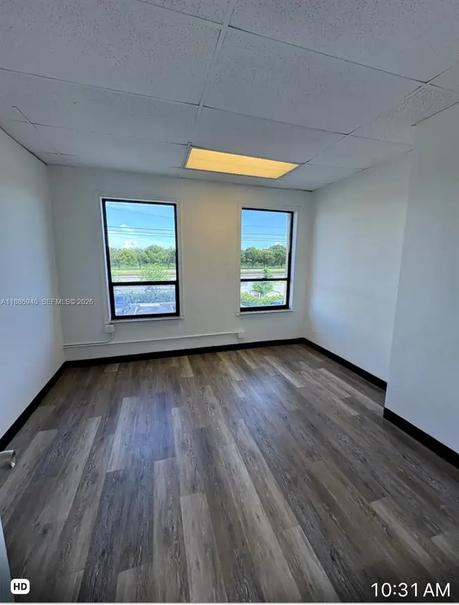 2001 N Dixie Hwy, Pompano Beach FL 33060 photo 5