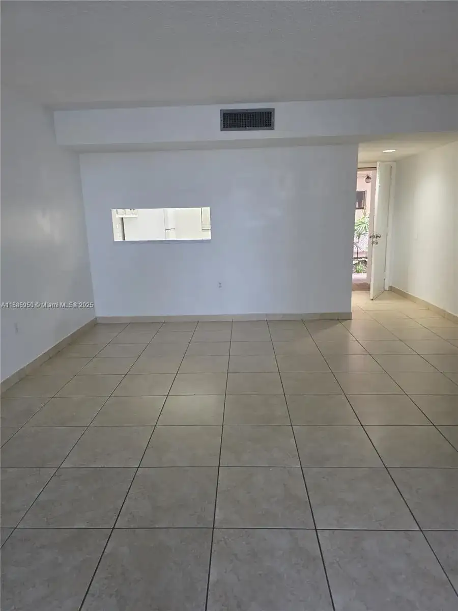 8420 SW 133rd Ave Rd # 101, Miami FL 33183 photo 3