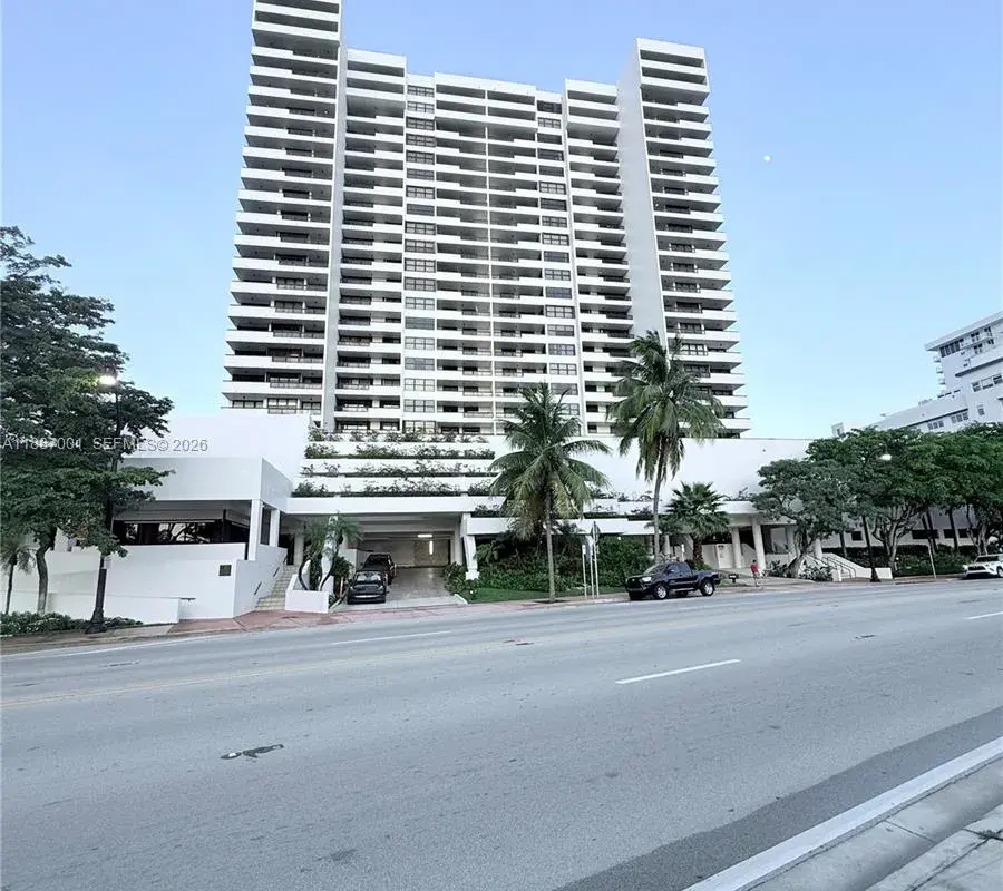 2555 Collins Ave # 2112, Miami Beach FL 33140