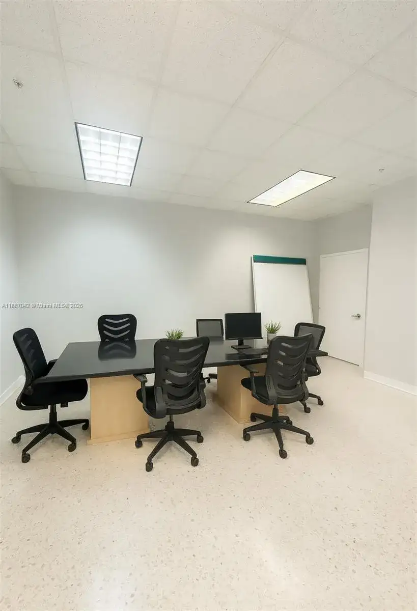 19370 Collins Ave # 6, Sunny Isles Beach FL 33160 photo 2