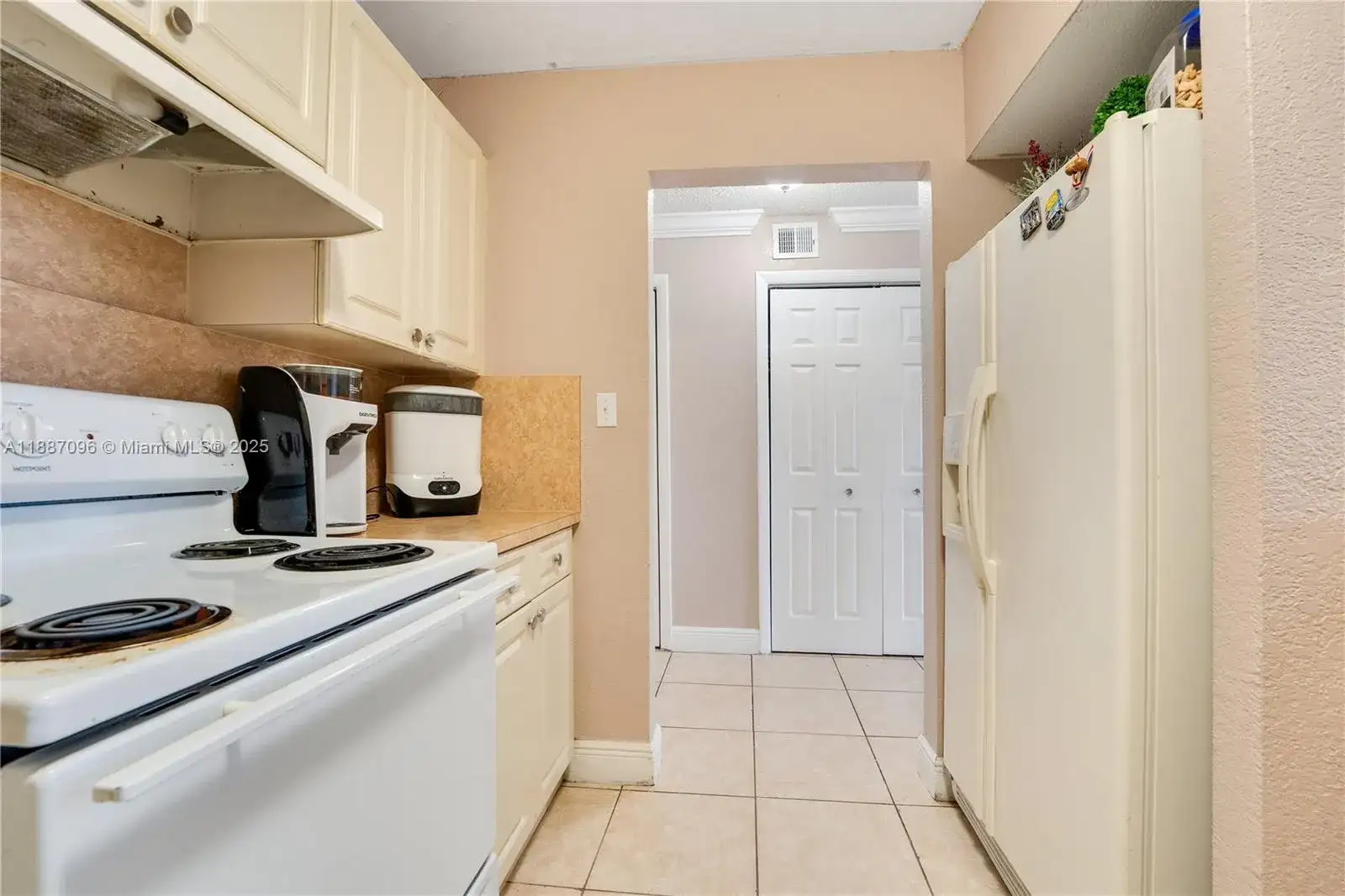 6990 NW 186th St # 511, Hialeah FL 33015 photo 5