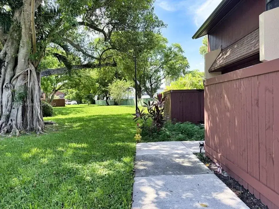 6639 SW 116th Pl # 1, Miami FL 33173 photo 4